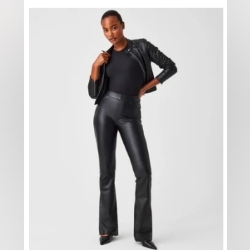 Spanx Leather Like Flare Pant XS